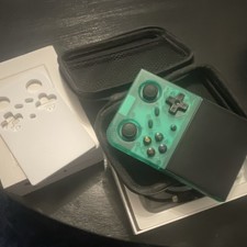 Anbernic RG 35XX Pro Green Handheld System, USB-C, Carrying Case
