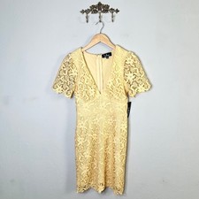 Lulus Yellow Lace Floral V-Neck Short Sleeve Sheath Dress XS Wedding Guest NWT