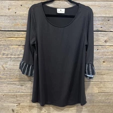 Betsey’s Boutique Shop Women’s BLACK STRIPED SLEEVED FLUTTER Top Size XL