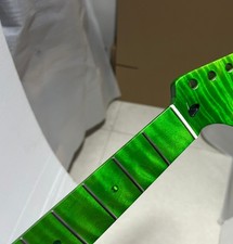 DIY AAA 22 frets 25.5inch Flame maple Electric guitar Neck Green Gloss parts