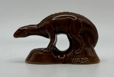 Wade Whimsies Figurine Dinosaur Set 3 Maiasaura (2008)