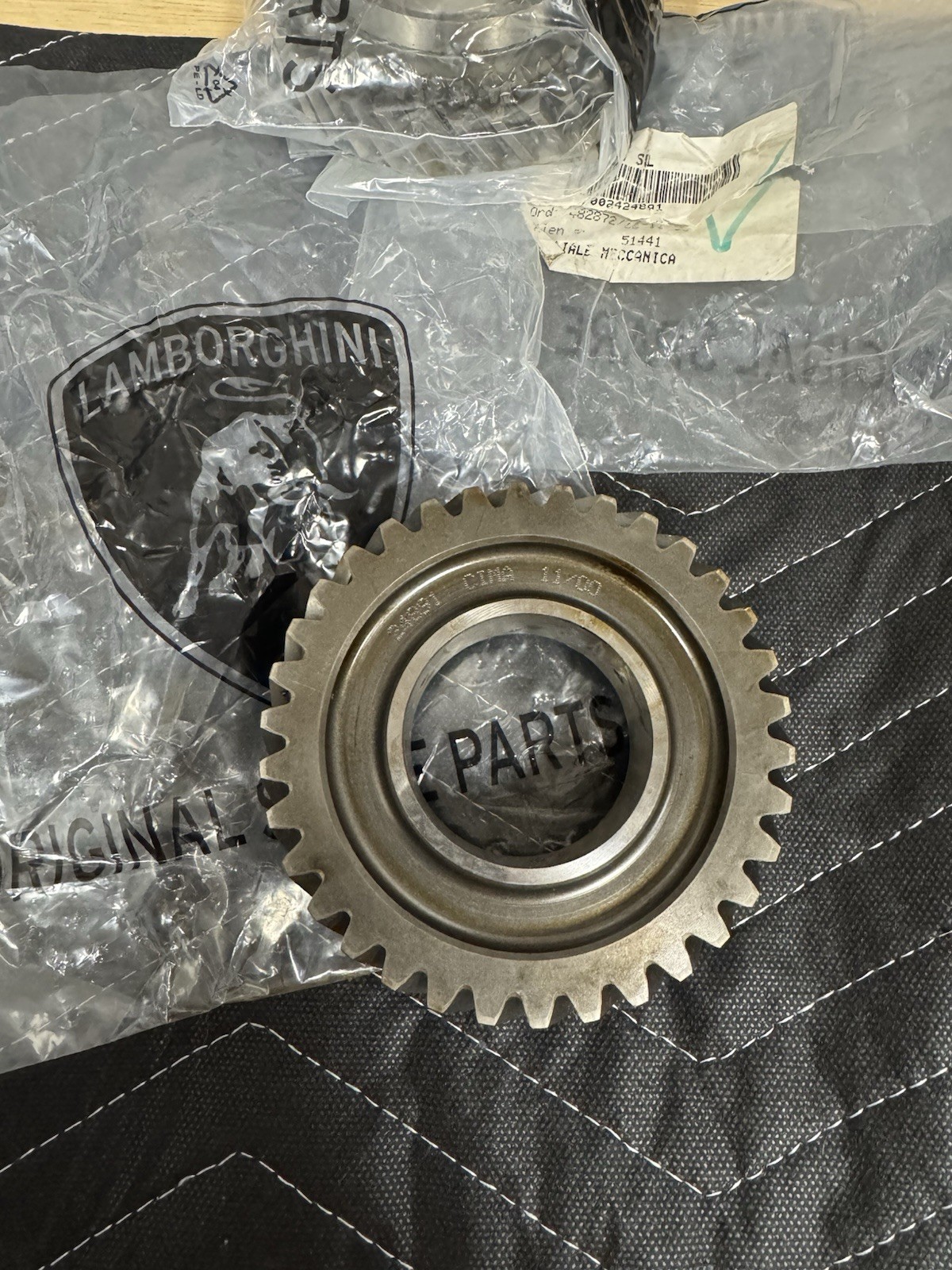 Lamborghini diablo reverse gear NEW OEM P/N 002424891