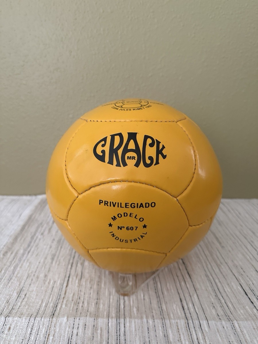 1962 Chile Crack World Cup Ball | eBay
