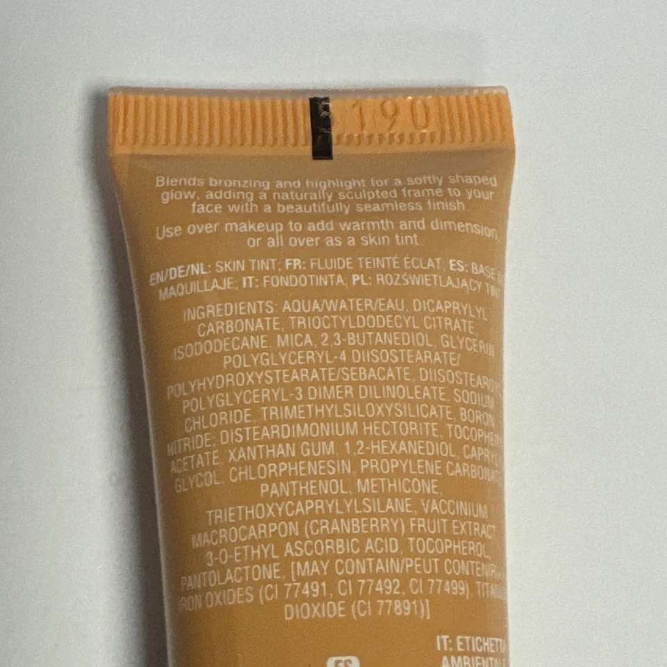 Max Factor Glow Framer Bronzing and Illuminating Tint 40 Amber - Image 4 of 4