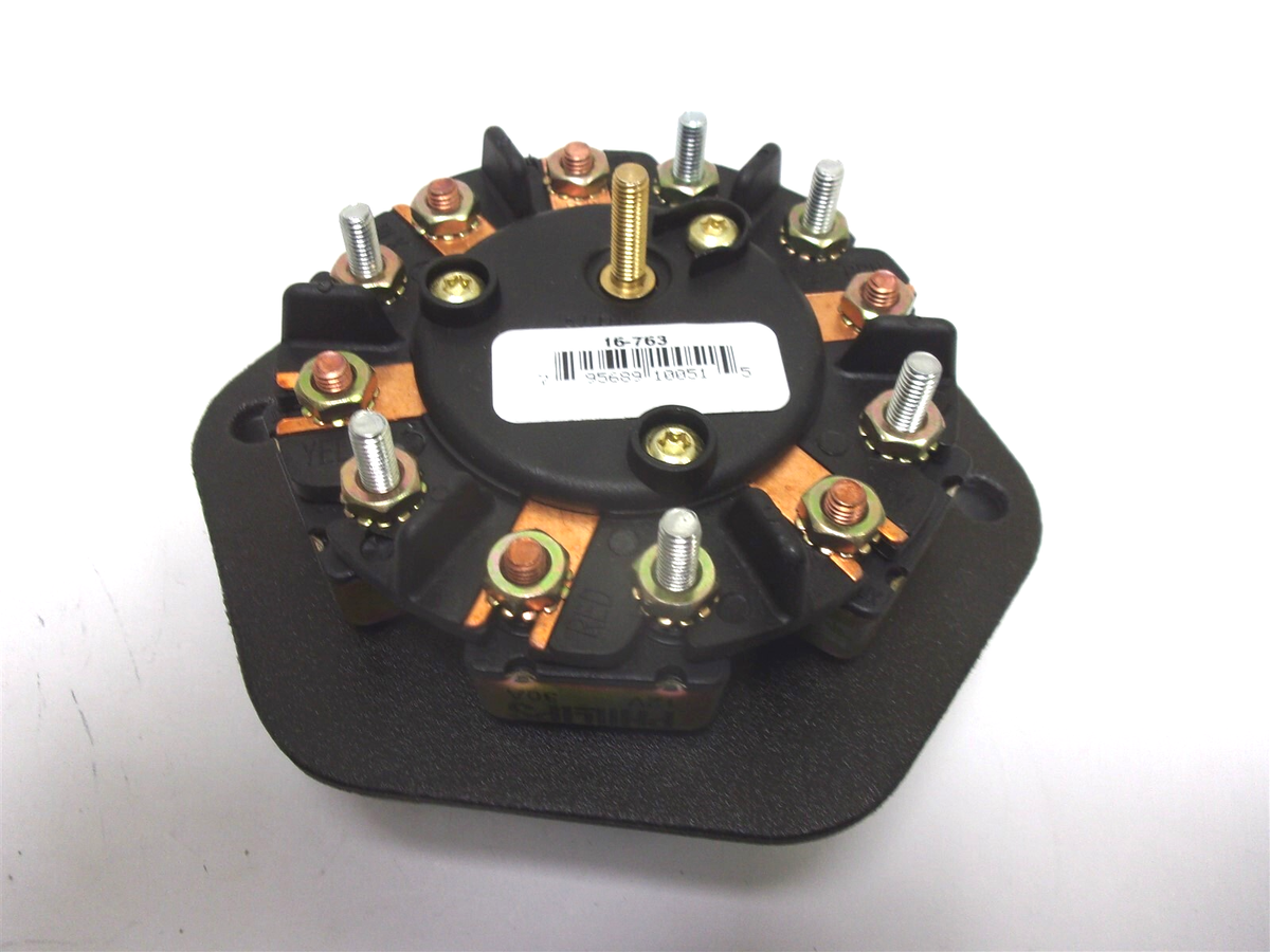 16-763 NEW PHILLIPS 7-WAY RECEPTACLE/SOCKET 30A CIRCUIT SPLIT PINS