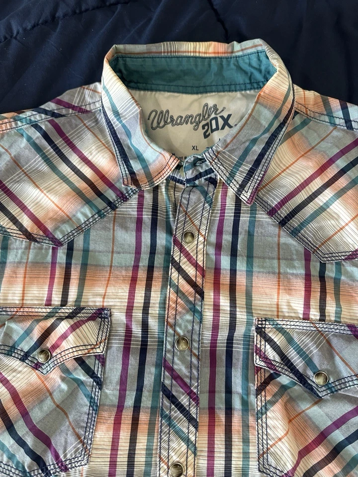 Camisa a Presión Wrangler® Azul Rosa A Cuadros Manga Corta Perla Talla XL Foto 2 de 4
