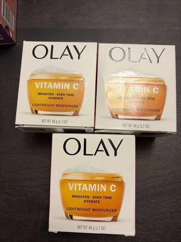 Lot 3 Olay Vitamin C Lightweight Moisturizer 48g/1.7fl.oz. New In Box