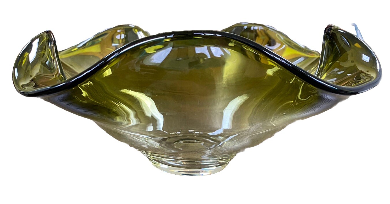 Lenox Non-Lead Crystal Bowl, Clear to Green Wavy Ruffle Edge - Fruit Centerpiece