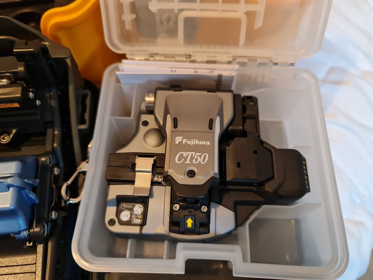 Fujikura 70S+ Fusion Splicer for sale online | eBay