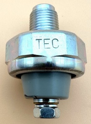 HONDA Oil Pressure Switch GX610 GX620 GX630 GX690 37240-ZG5-004