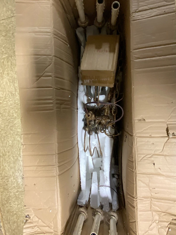 Люстра Quorum International 6006-6-94 Salento 6 ламп 1 ярус - французское количество - Изображение 2 из 2