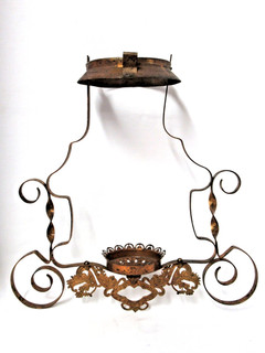 ANTIQUE ORNATE BRASS FRAME FOR VICTORIAN HANGING LIBRARY OIL LAMP PART