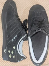 Vintage 2015-2017 Adidas Gazelle Black Suede Trefoil Accents Men Size 9 US