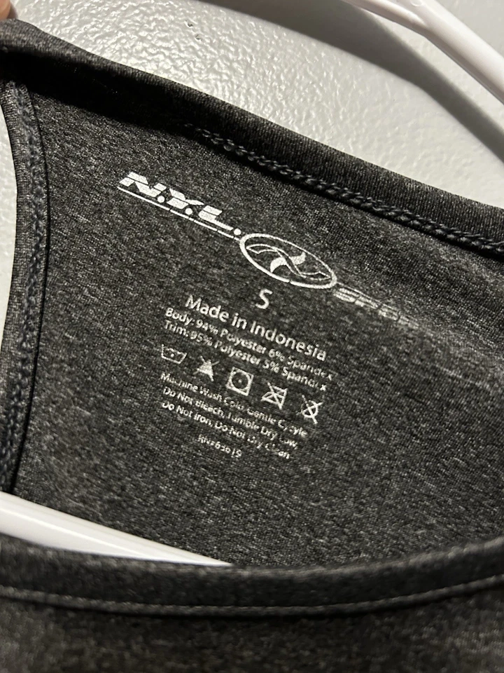 N.Y.L. Top deportivo de manga larga para mujer talla S gris malla negra Foto 3 de 4