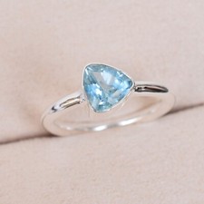 Trillion Blue Topaz Ring, 925 Sterling Silver Blue Topaz Ring Size 6-BT034