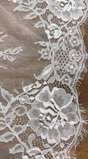 VTG French Chantilly Lace Banquet Tablecloth Scallop Edge 119x56 Wedding Project