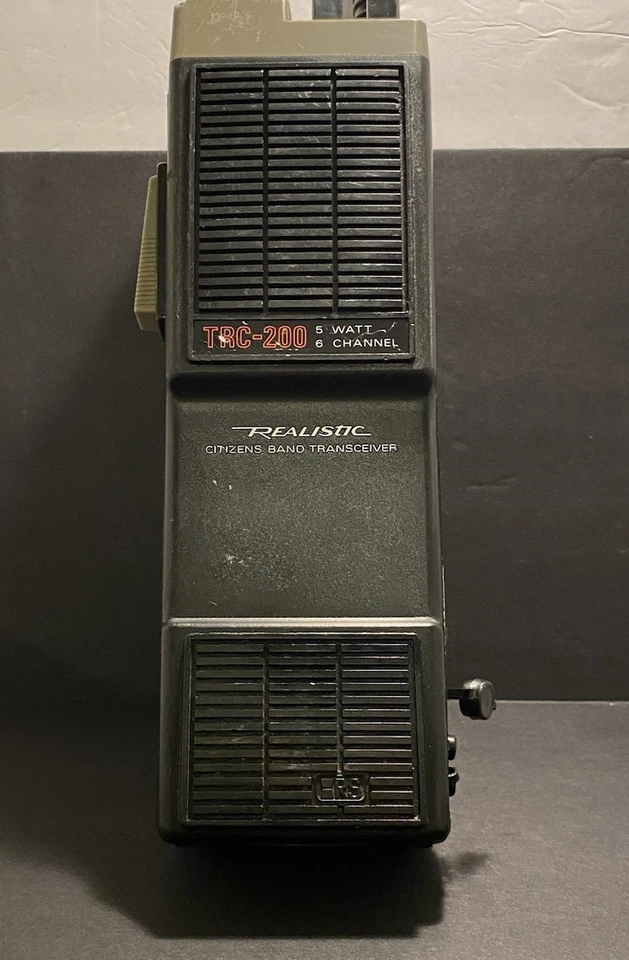 Realistic TRC-200 Citizens Band Transceiver 6 Channel Walkie - Image 2 of 4