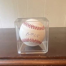 Rawlings Official MLB Original Autographed Baseball Signed Brian McCann