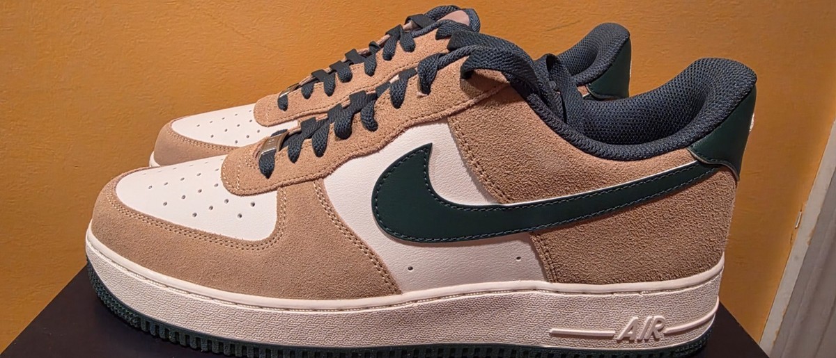NEW NIKE AIR FORCE 1 LOW 07 Shoes MENS SZ 11 Green Hemp/Fir
