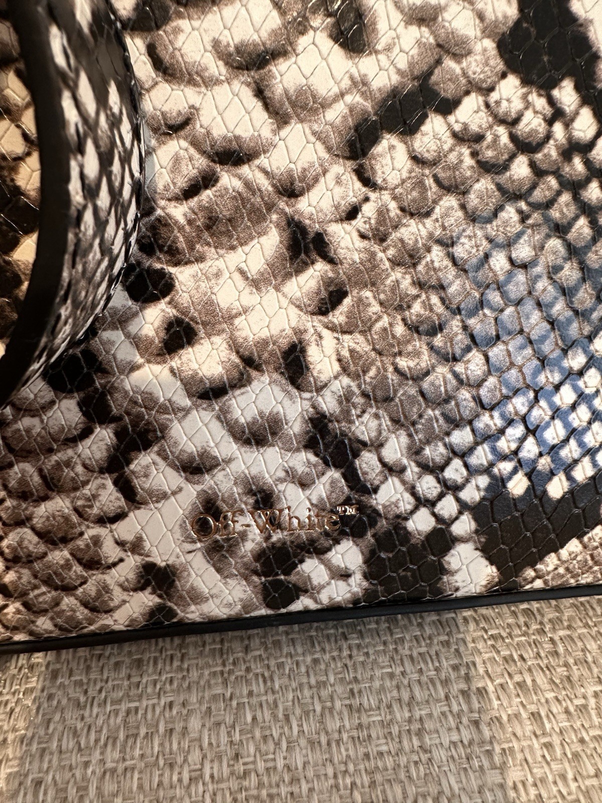 Off-White Snake Print shoulder bag — image 5