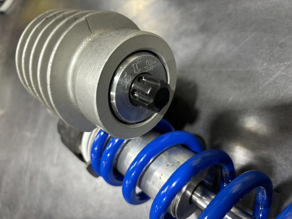 Amortiguador trasero puntal BMW K75 K100 K1100 funciona rendimiento completamente reconstruido Foto 4 de 4