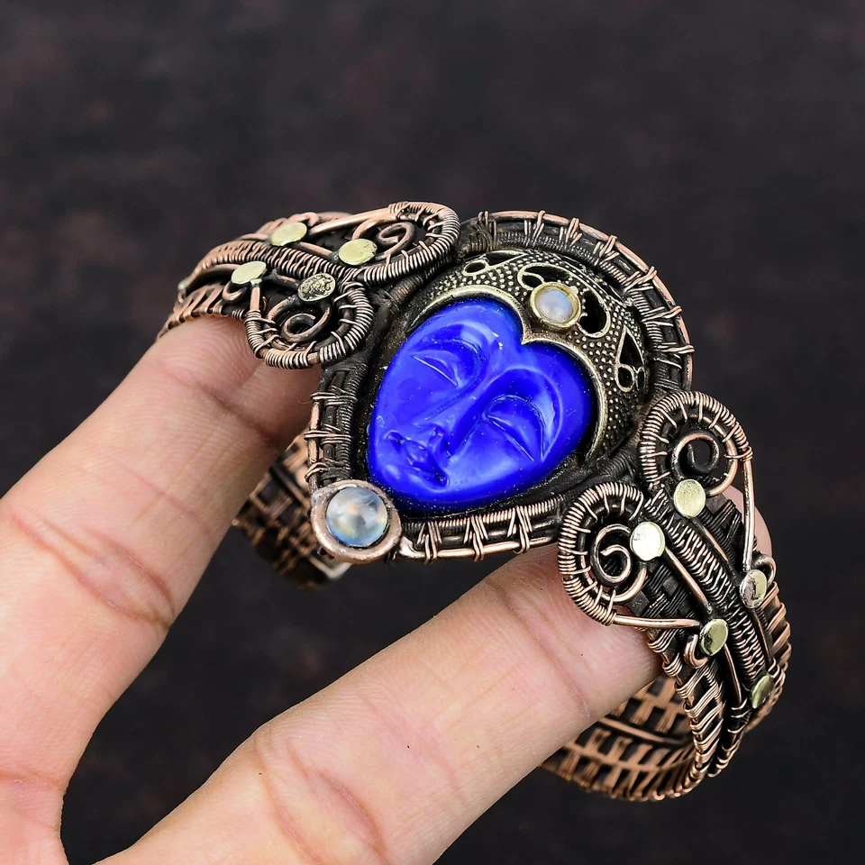 Presente para ela rosto esculpido azul fio embrulhado punho ajustável joias de cobre - Imagem 3 de 4