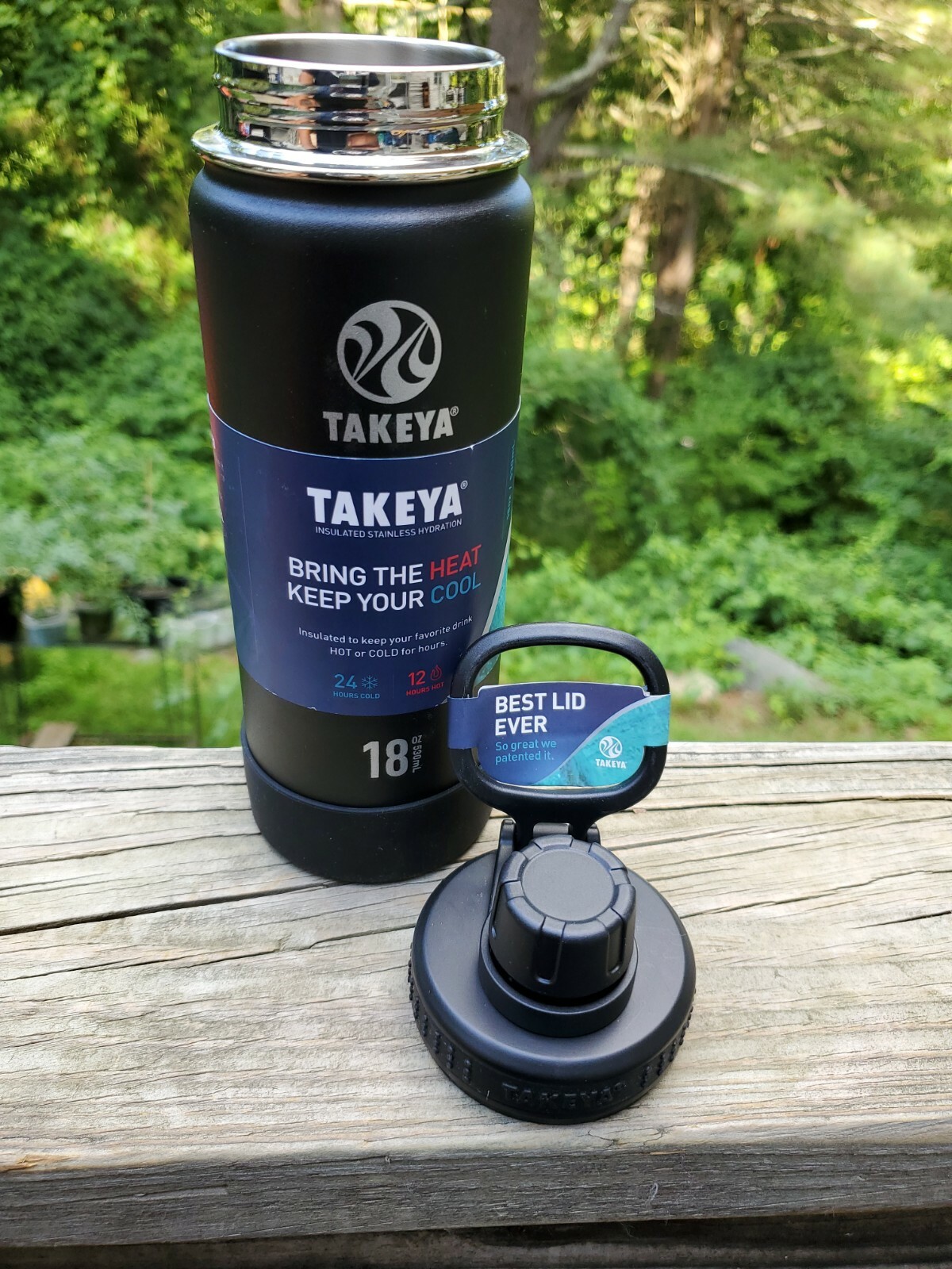 Takeya Actives 18 oz. Insulated Stainless Steel Water Bottle &bull; Blue