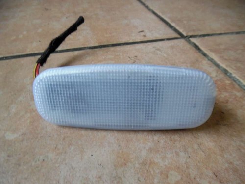 Mercedes E-Klasse W210 Innenleuchte 2108204001