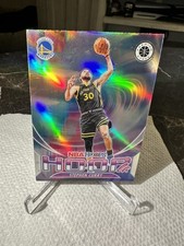 2023-24 NBA Hoops Premium Stock - HOOPLA Stephen Curry No.8 Silver Prizm🔥🔥NM/M