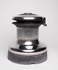 Harken 46 Self Tailing Winch