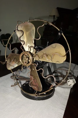 Antiker/ Vintage Tischventilator aus Messing&Gusseisen - Bild 1 von 4