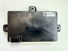 16-20 Model X Rear Left Right Door Controller Unit Module TSTD 1045490-00-G OEM
