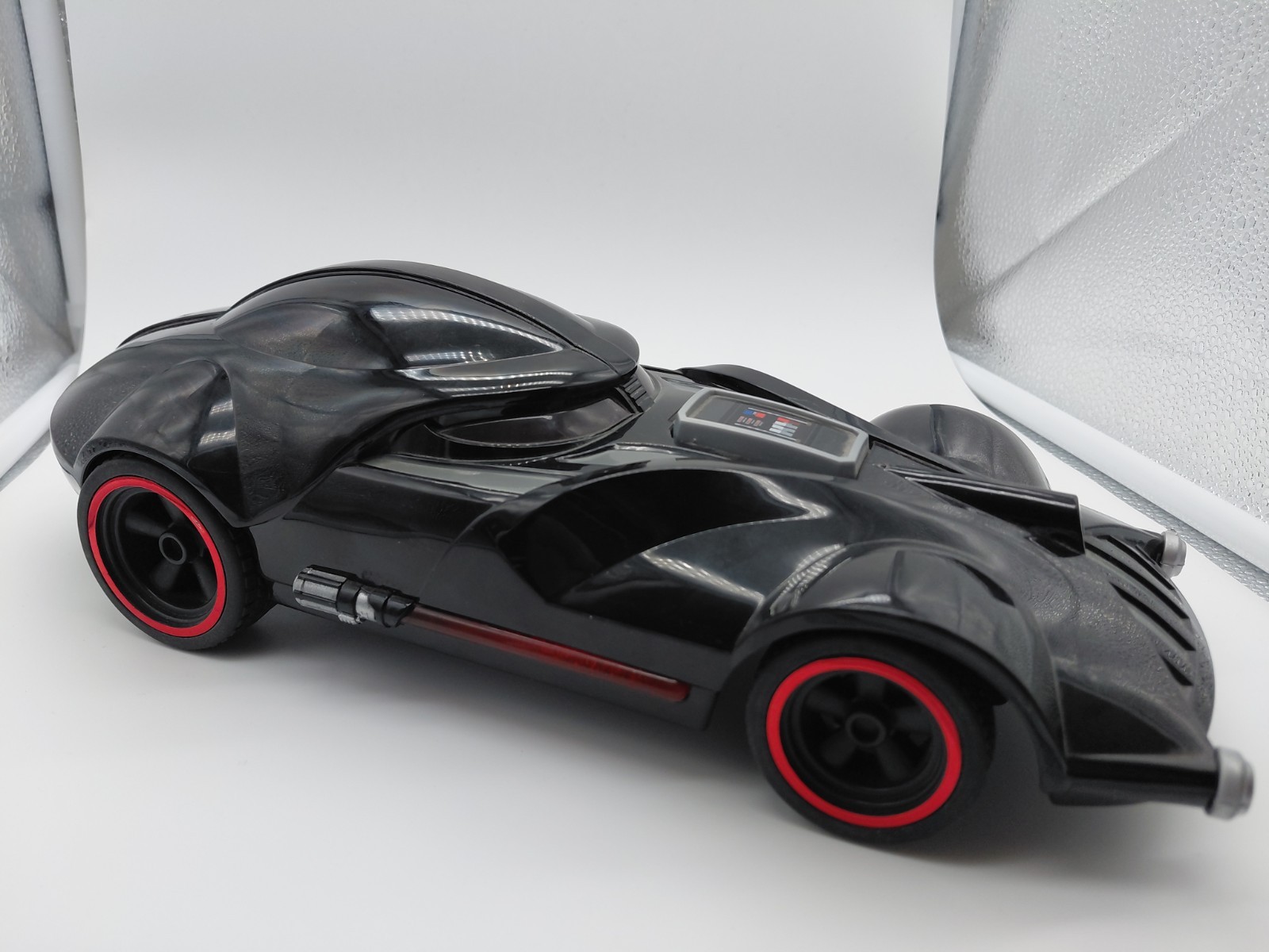 HOT WHEELS MATTEL DARTH VADER STAR WARS RC CAR (NO REMOTE)