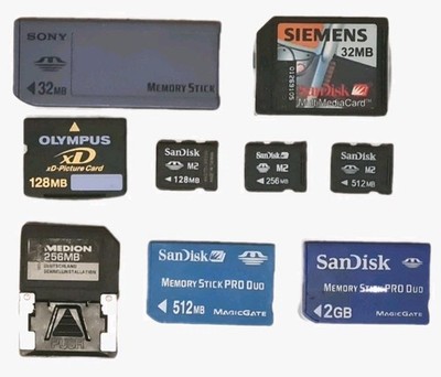 Retro Speicherkarten Konvolut: Sony Memory Stick PRO Duo 2GB, M2, MMC