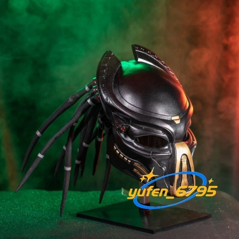 1:1 Predator Cosplay Helmet Replica Adult Halloween Cosplay Props Gift Latex - Image 4 of 4