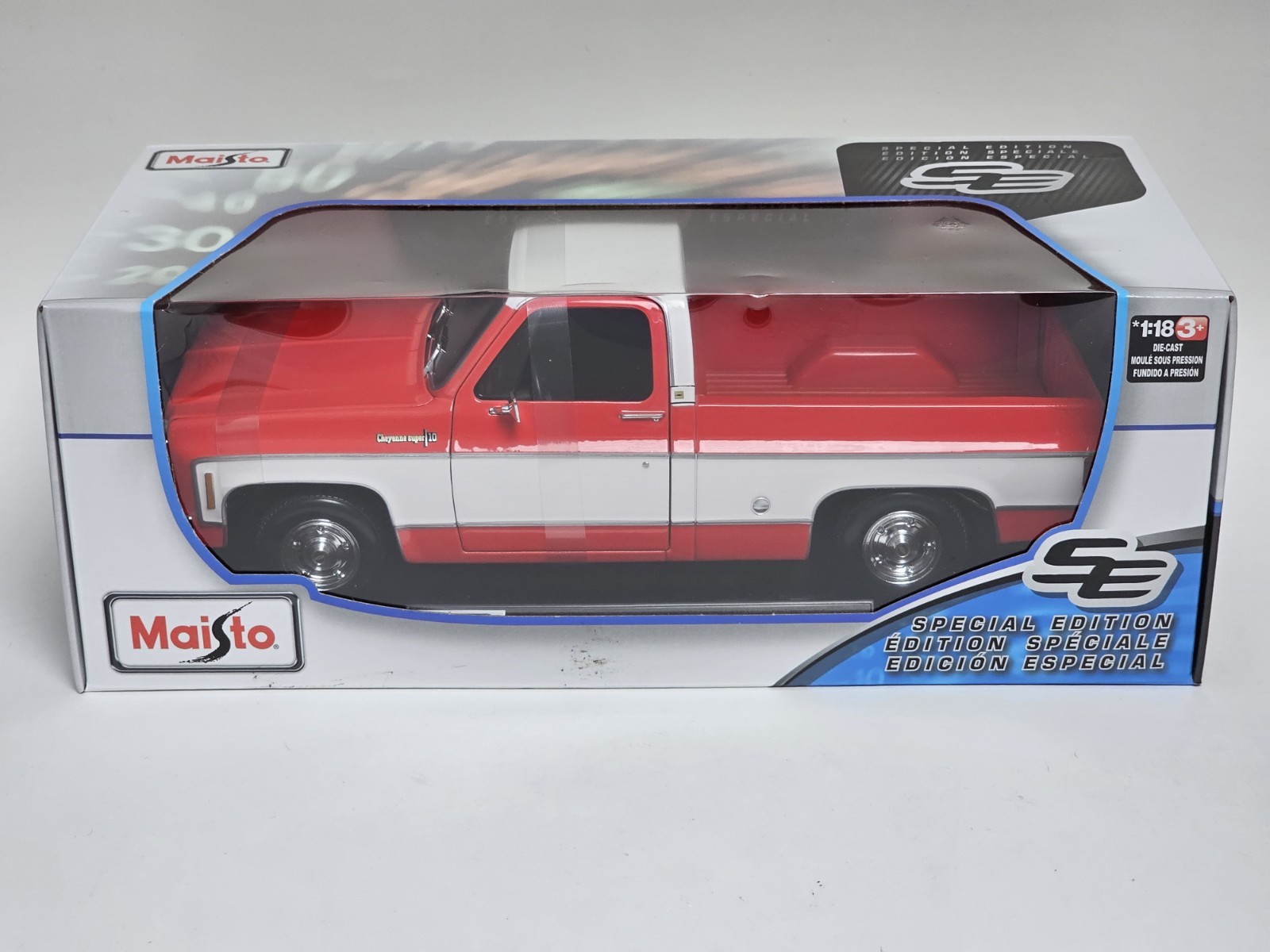 Maisto 1:18 Chevy 1974 Cheyenne C10 Super Red Diecast Truck New In Box