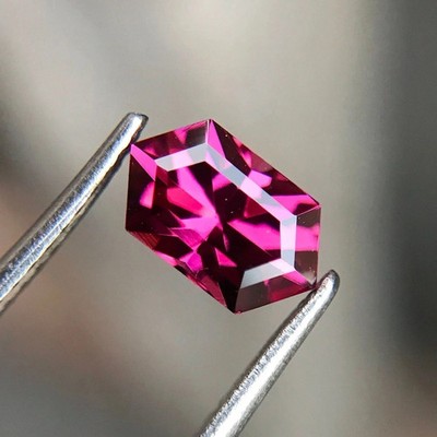 A++ 10.00 Ct+ Certified Sri Lanka Natural Pink Sapphire Fancy Cut Loose Gemstone
