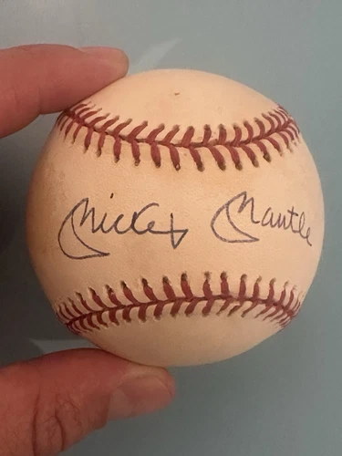Mickey Mantle Autographed Baseball w/COA Certificate of Authenticity NY Yankees