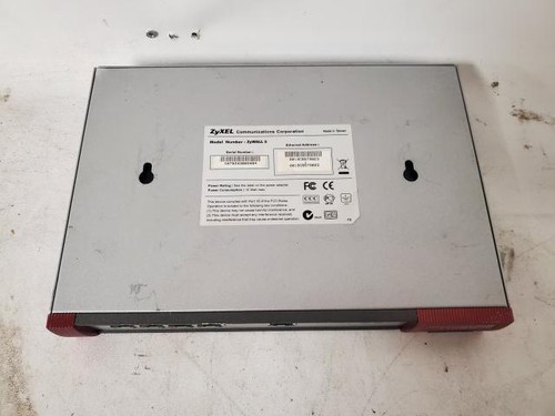 ZyXEL ZyWALL 5 4 Port 10/100 Internet Security Appliance - Picture 5 of 6
