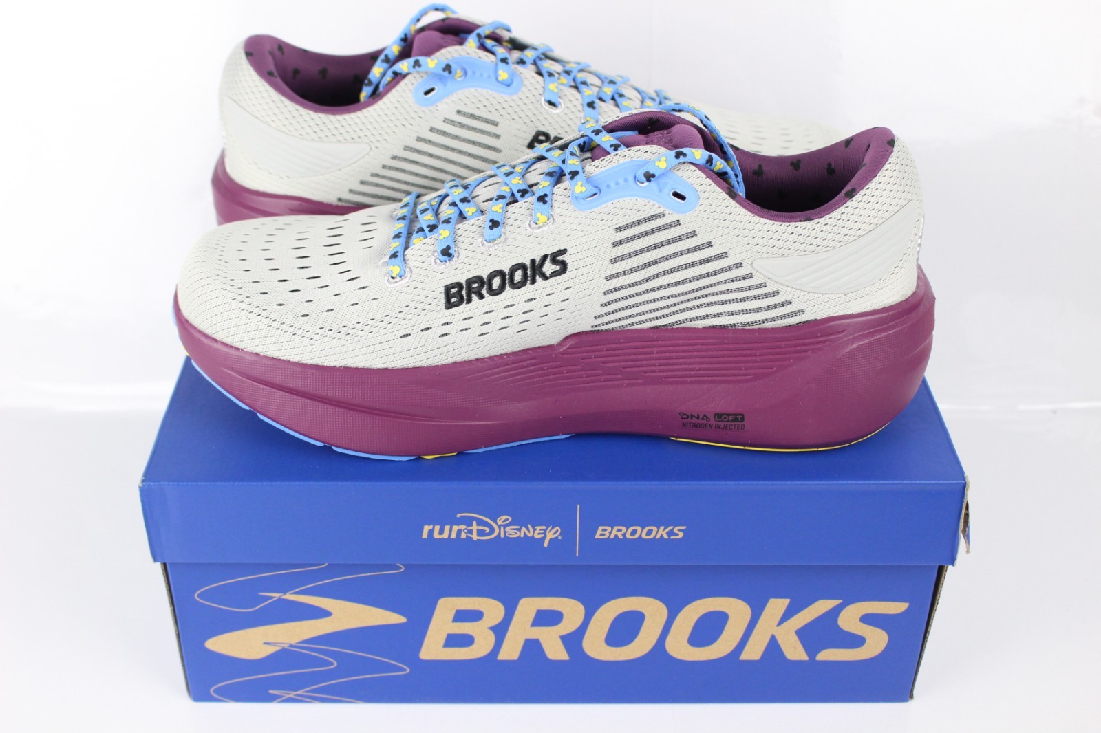 Brooks X Run Disney Ghost Max 3 Wine & Dine 2025 Size 11.5 Grey 120518 1B 098 image 2