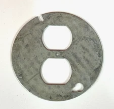 4-Inch Octagon Box Cover Duplex Receptacle Flat Round 1-Device 54C65BAR NOS WS5