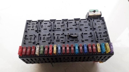 357937039 Sicherungskasten Steuergerät  Volkswagen Golf DE895735-73