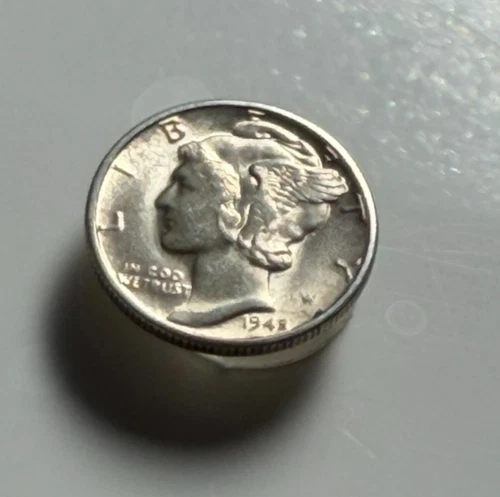 1945 D Mercury Dime - Uncirculated - 90% Silver - NO RESERVE AUCTION