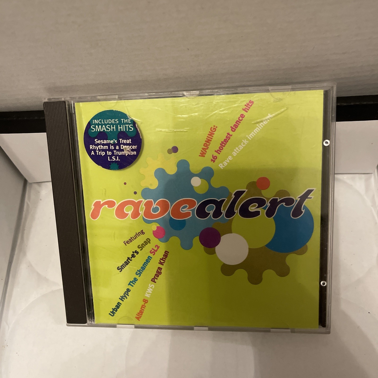 RAVE ALERT - 1992 CD Album - Shamen, Snap, Praga Khan, SL2, Smart E's