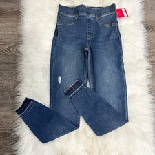 NWT SPANX Womens Distressed Denim Legging Jean Size XS Pull On Shapewear