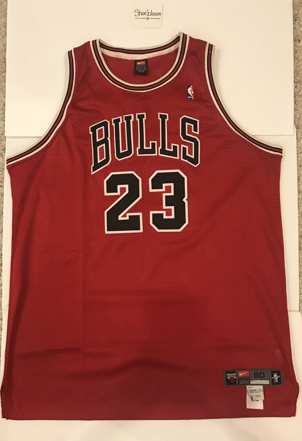 Picture 1 of 2