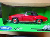 Mercedes Benz 190SL Cabrio Rot Geschlossen Modelauto GeläNdewagen Ca.18Cm 1/24