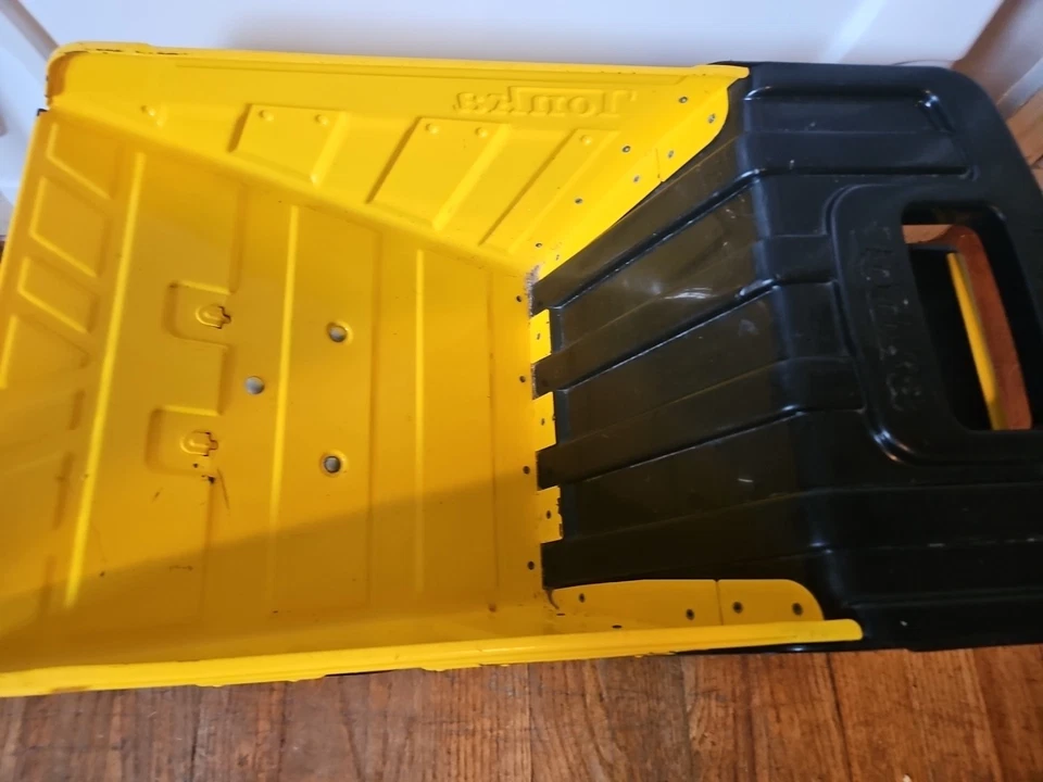 Tonka 18" Might Dump Truck - Image 2 of 4