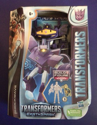 Transformers Toys EarthSpark Deluxe Class - Shockwave Action Figure - New In Box