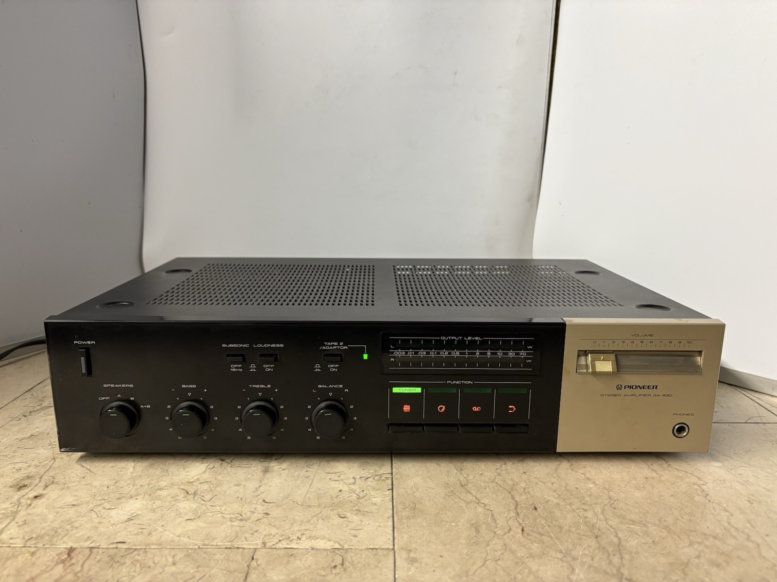 Pioneer SA-930 Stereo Integreted Amplifier.*Very Nice!*